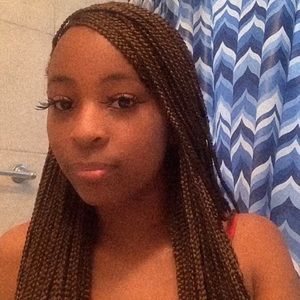 Meet your Posher, Kaniya